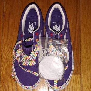 Vans Girls Kids Sneakers in Purple with Multicolor Accents Size 4